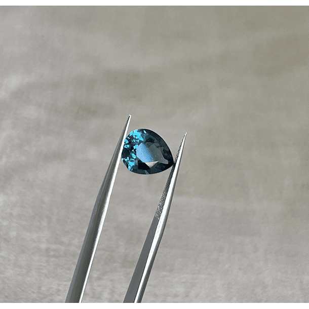 Topacio London Blue-2.83ct-10x7.8x4.5mm  