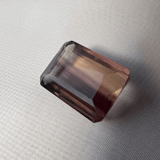 Fluorita-14.45ct-17.7x12mm 