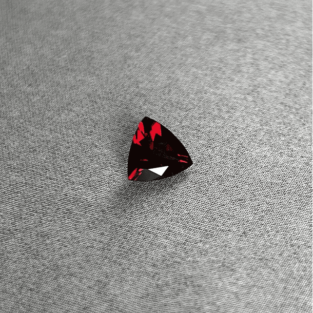 Granate Rojo-1.12ct-6.8x7x3.6mm 