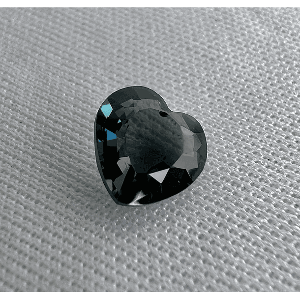 Topacio London Blue-1.90ct-8x7.8x3.9mm 