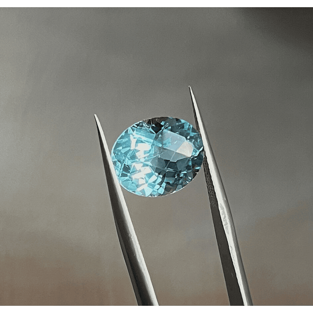 Topacio azul-4.50ct-11x9x5.8mm 