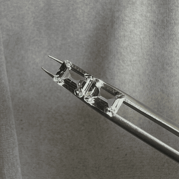 Par de Aguamarina-1.770ct-6.7x4.8x3.2mm 