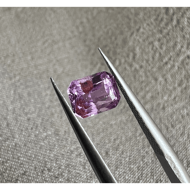 Zafiro natural de Sri Lanka-1.025ct-6x4.7x3.3mm 