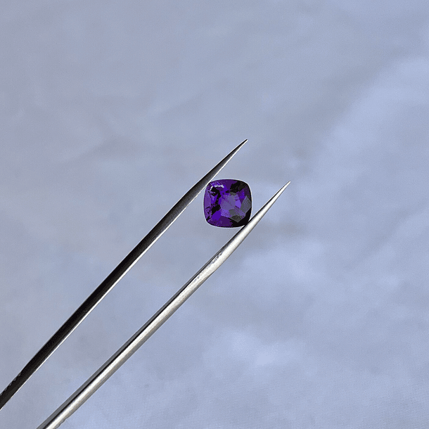Amatista-1.60ct-7.4x7.6mm 