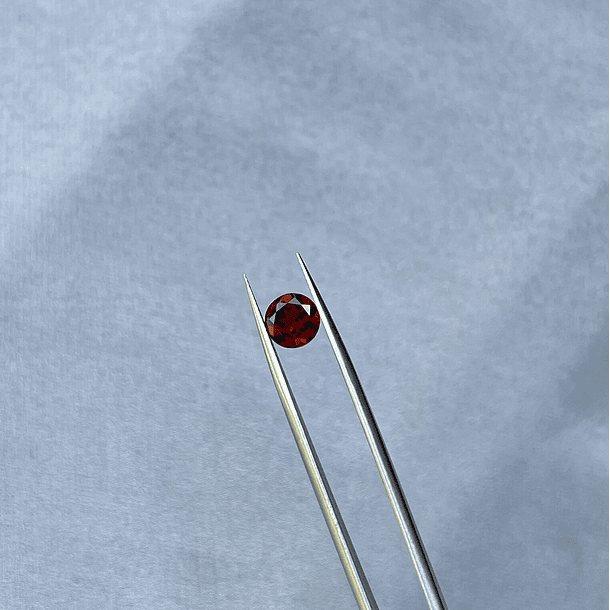 Granate Rojo-2.25ct-8x8mm 