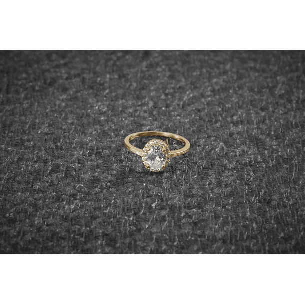 Anillo con Morganita y halo brillante en plata ley.925. Talla 7.5 