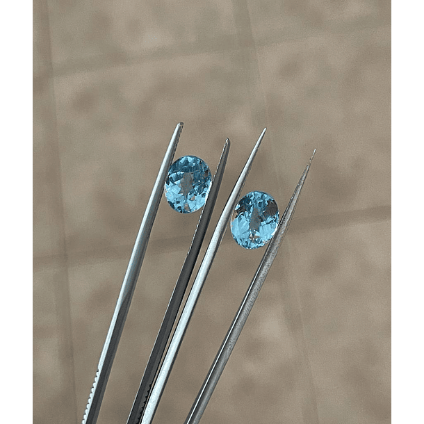 Par de Topacios azules-7.66ct-9.7x7.7mm 