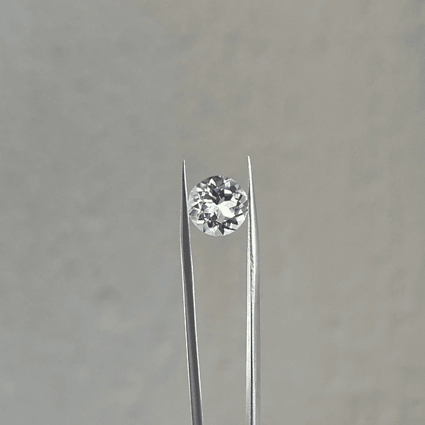 Topacio Blanco-4.150ct-9.7x9.7x5.8mm 