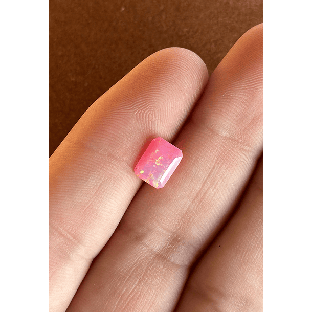Ópalo rosa-1.56ct-8.8x6.7mm 