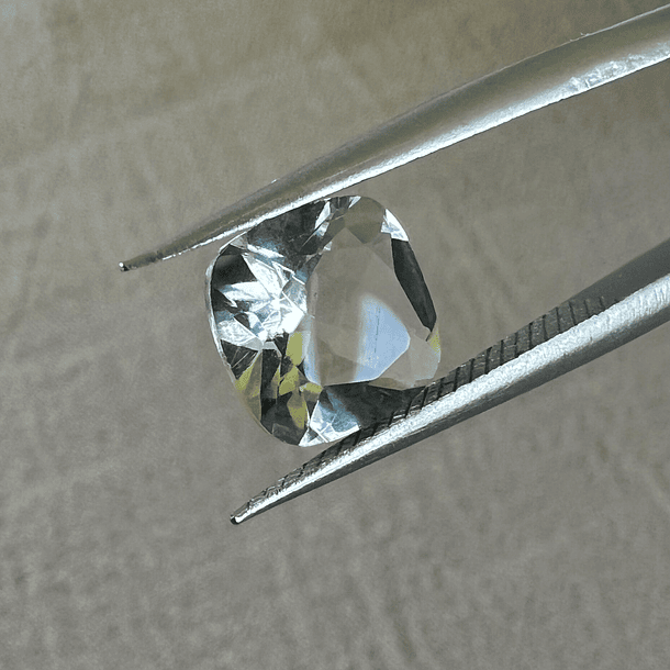 Amatista verde-1.27ct-6.8x6.8x3.7mm 