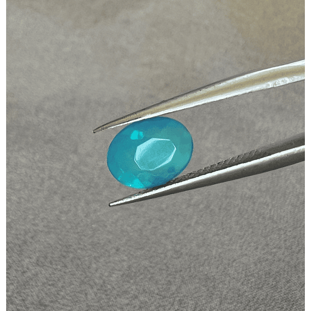 Ópalo azul-0.94ct-7.6x5.7x4.3mm 