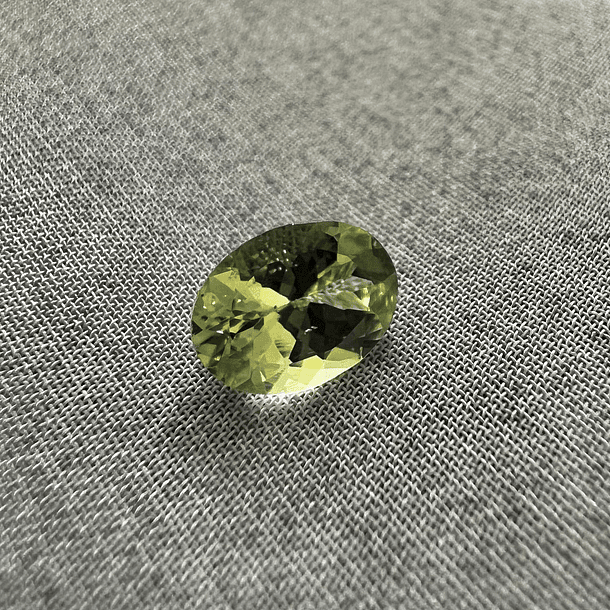 Turmalina-1.03ct-7.8x5.8x5mm 