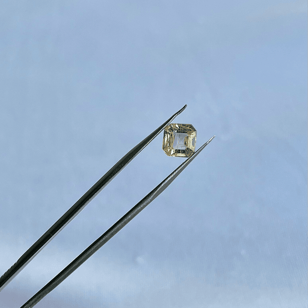 Cuarzo Rutilado-1.70ct-7x7mm 
