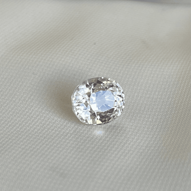 Kunzita-8.805ct-11.4x10x10mm 
