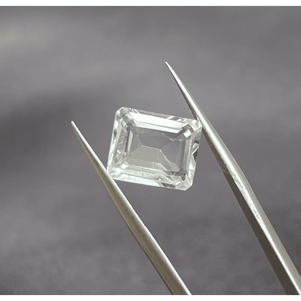 Topacio Blanco-5.0.30ct-10.7x8.7x4.6mm 