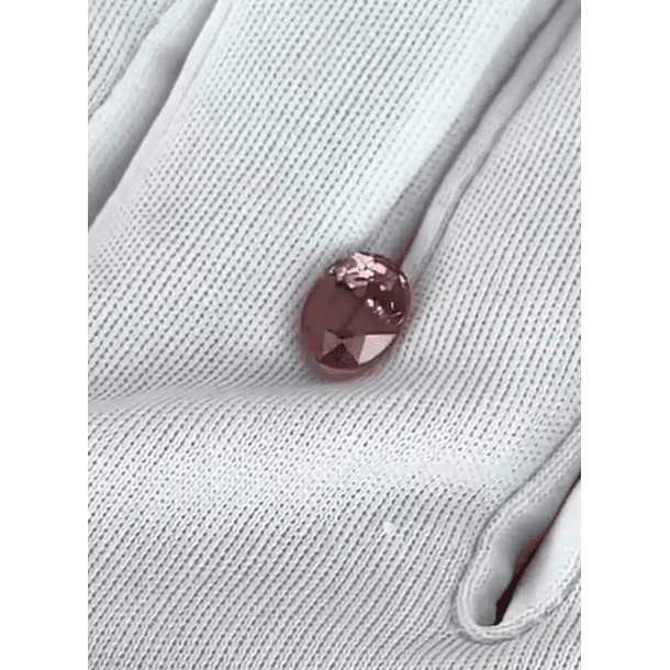 Granate que cambia de color-1.91ct-8.14ctx6.23x4.64mm 