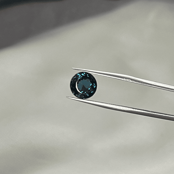 Dinámica atínale al peso: Topacio London Blue-1.205ct-5.7x5.7x3.8mm 