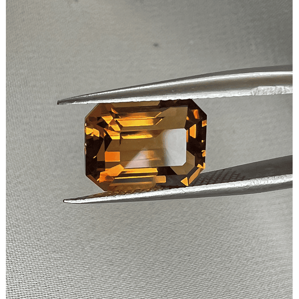 Citrino Madeira-3.09ct-9.88ct-7.27x6.10mm 