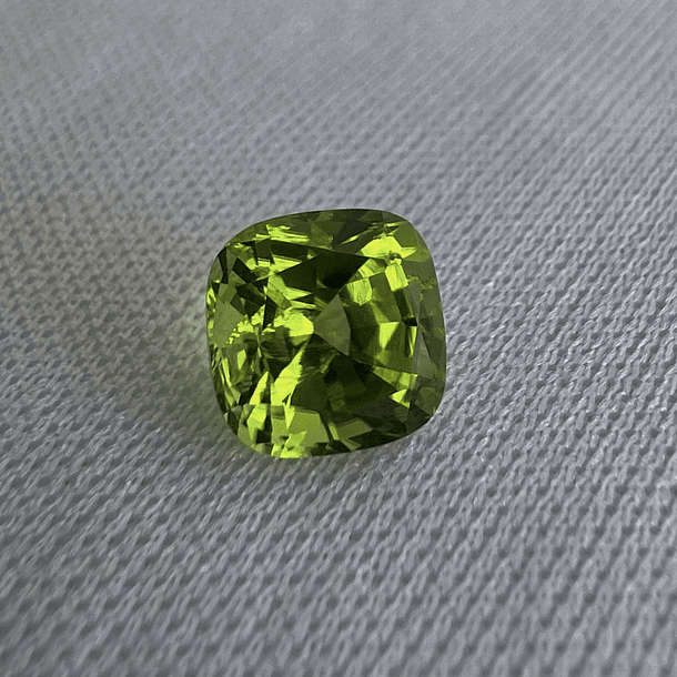 Peridoto-1.85ct-7x7x4.8mm 