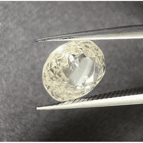 Zafiro natural de Sri Lanka-2.39ct-8.1x7x4mm 