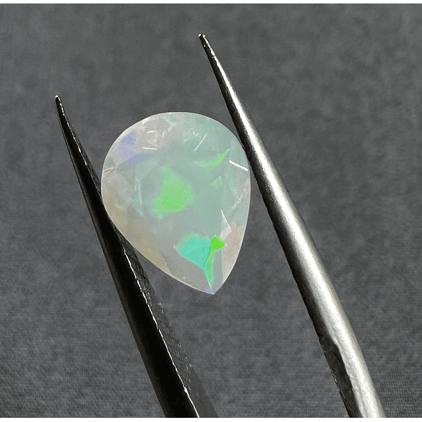 Ópalo-1.070ct-8.7x6.7x4mm 