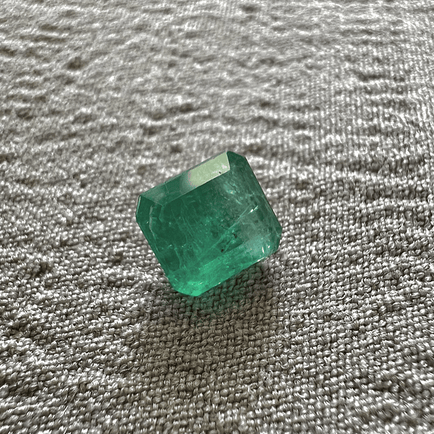 Esmeralda-1.635ct-6.7x6x4.3mm 