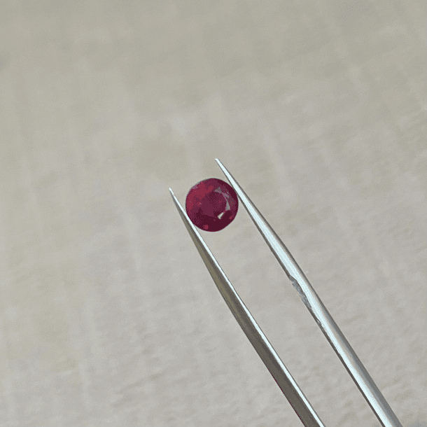 Rubí-0.805ct-4.8x4.8x3.3mm 