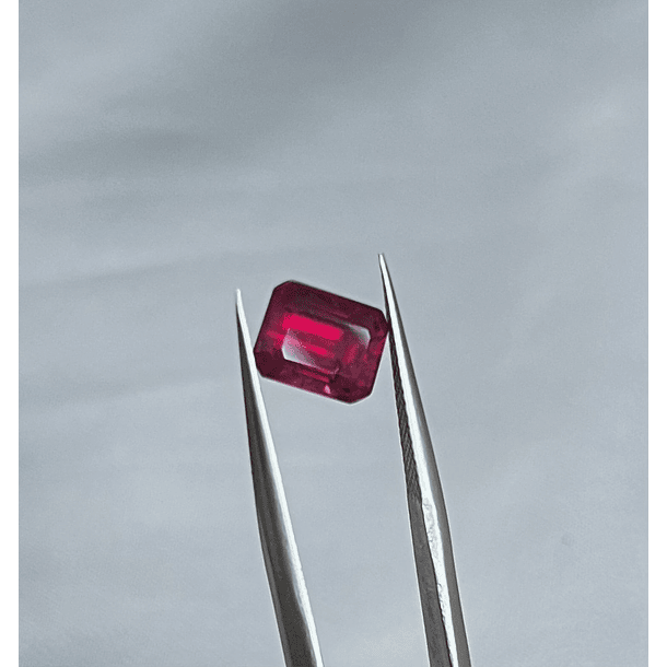 Rubí-3.01ct-7.9x5.9x5.4mm 