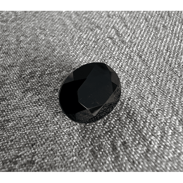 Espinela Negra-3.06ct-9x7x5.2mm 