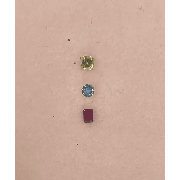 Lote de peridoto granate y topacio  