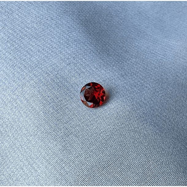 Granate Rojo-1.555ct-6.7x6.7x3.7mm 