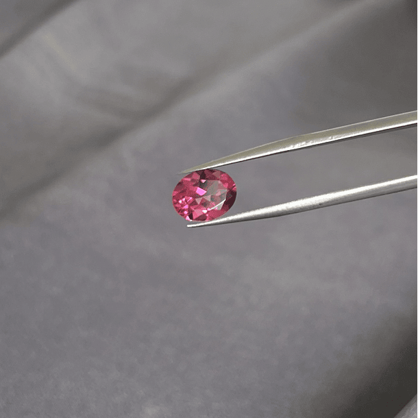 Topacio Rosa-1.315ct-7.6x5.6x3.4mm 