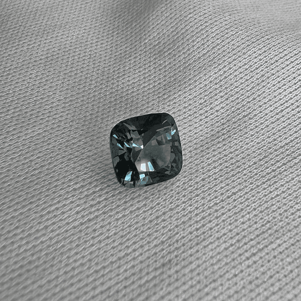 Topacio London Blue-2.65ct-7.2x7.1x6mm 