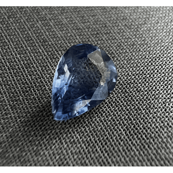 Zafiro Azul-0.695ct-6.4x4.4x2.8mm 