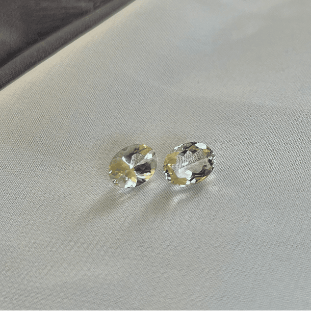 Par de Amatista Verde-3.340ct-8.7x6.6x4.4mm 