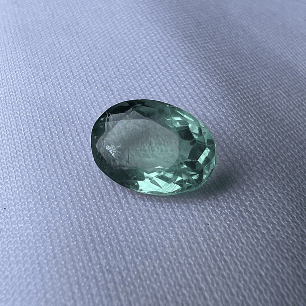 Fluorita-4.20ct-12.1x8.2mm 