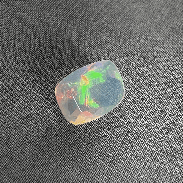 Ópalo-1.20ct-9x6.8x4.7mm 