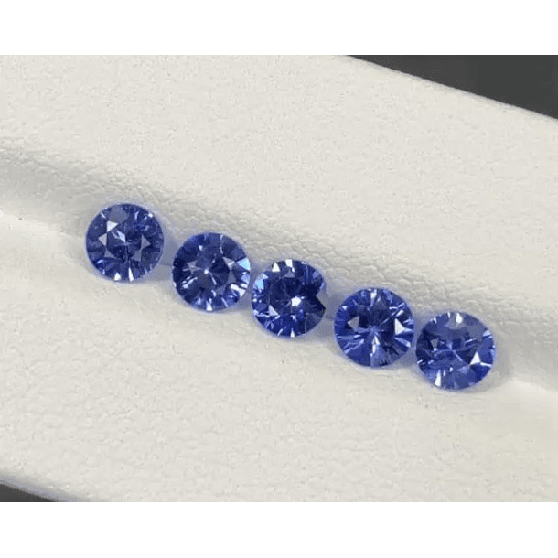 Zafiro azul redondo de 6mm certificado por GIA 