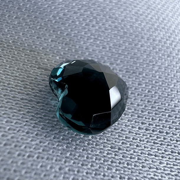 Topacio London Blue-2.45ct-8x8.1mm 