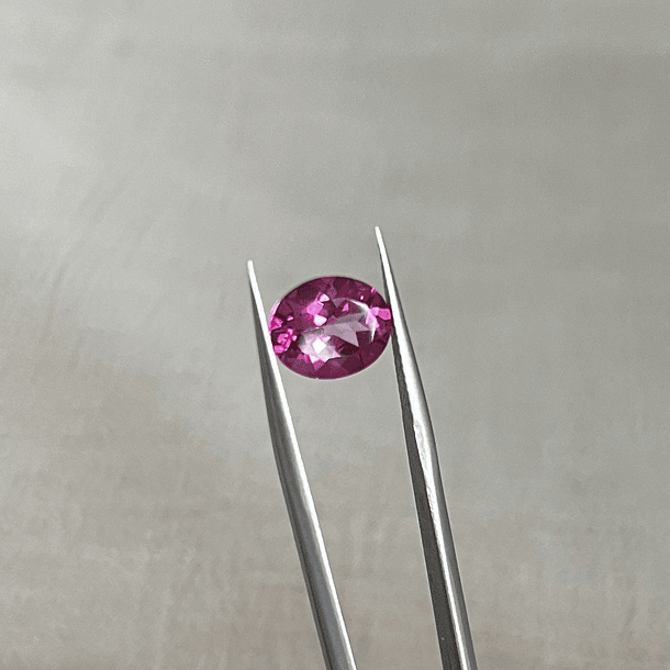 Topacio Rosa-2.080ct-8.7x6.7x4.5mm 