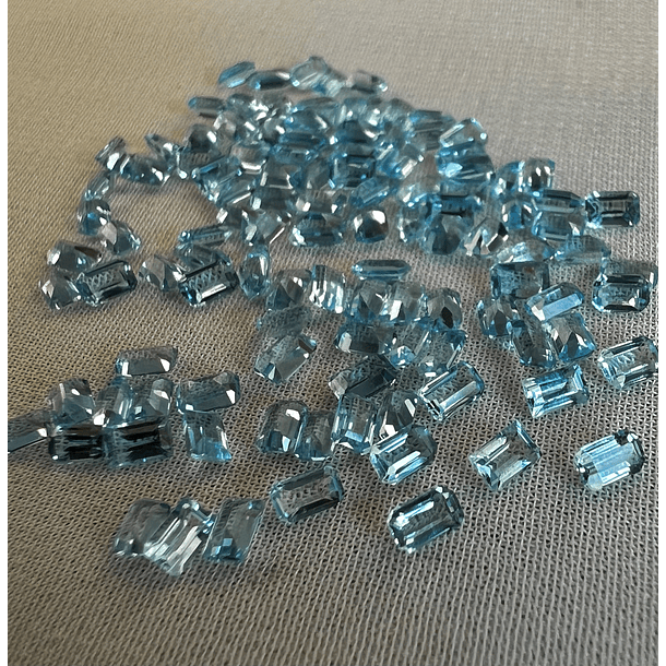 Lote de 6 Topacios Suizos-0.10ct-3x1.5mm 