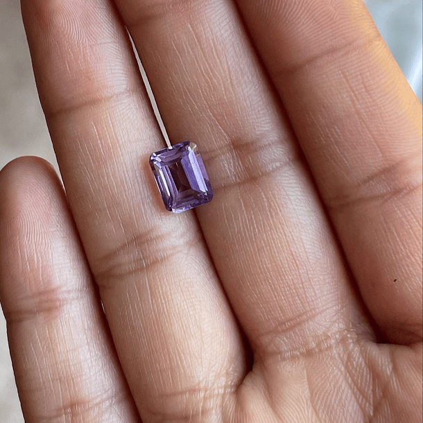 Amatista-2.45ct--9x7x5.2mm 