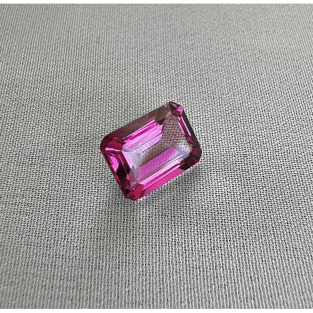 Topacio Rosa-2.670ct-9x6.8x4mm 