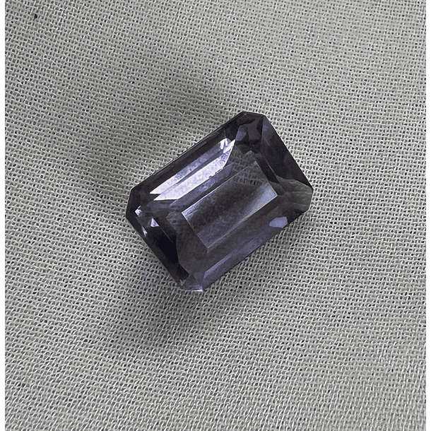 Fluorita-3.395ct-9.7x7.3x4.8mm 