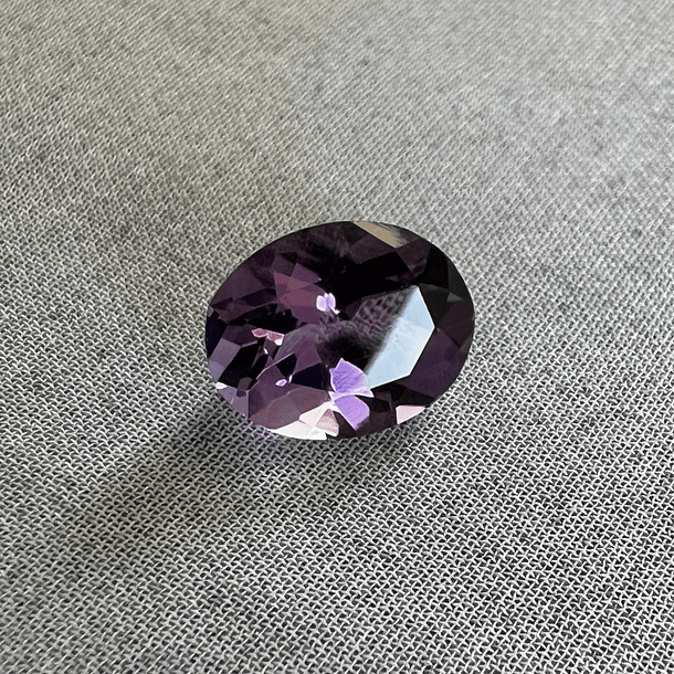 Amatista-2.560ct-9.8x7.7x5.4mm 