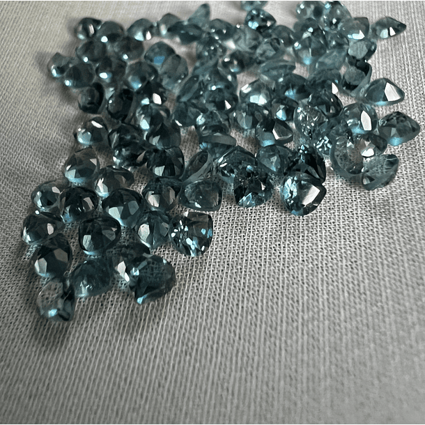 Lote de Topacios London Blue-0.160ct-3mm 