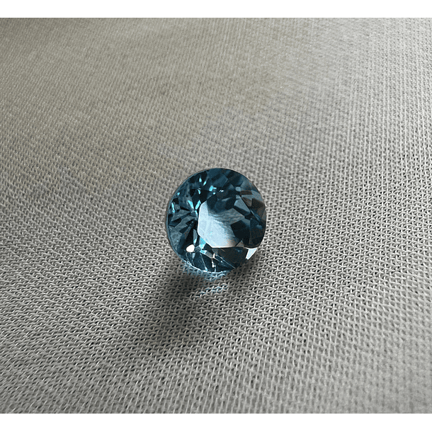 Topacio Azul-0.885ct-5.5x5.5x3.3mm 