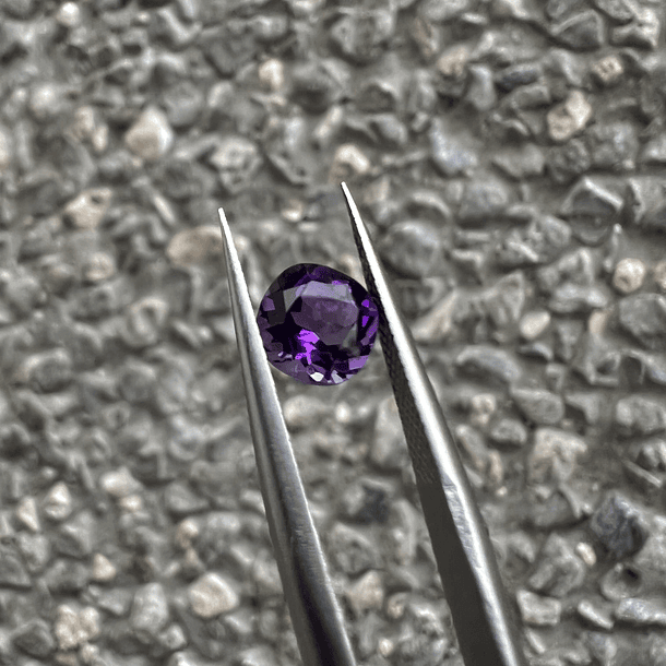 Amatista-0.90ct-5.9x5.9mm 