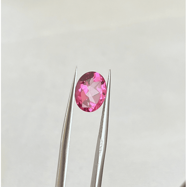 Topacio Rosa-2.21ct-8.8x6.7x4.5mm 