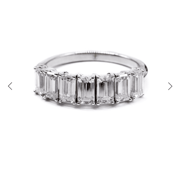 Anillo churumbela en oro amarillo de 14k talla 5 con 5 piezas de esmeraldas baguette 